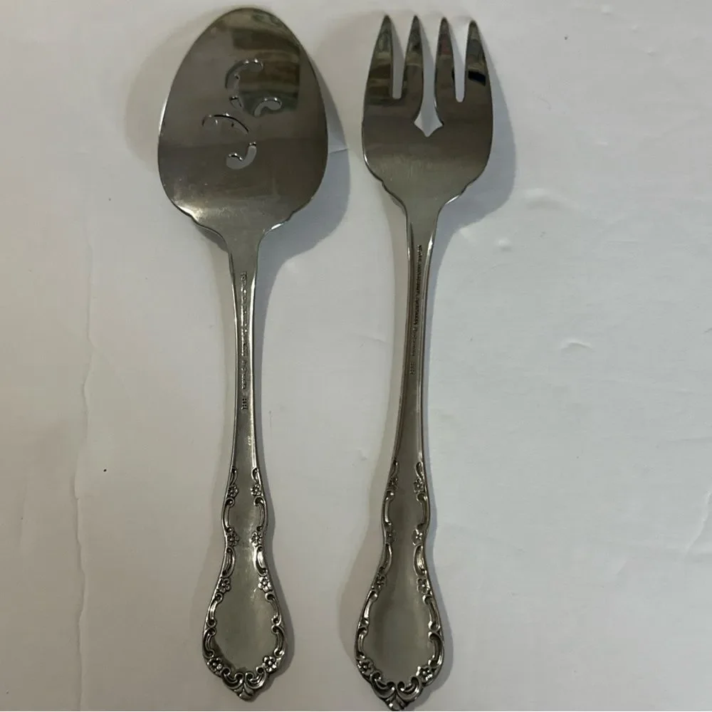 Oneida‎ MANSION HALL Deluxe Stainless Flatware Slotted Pie & Serving Fork 8 3/8